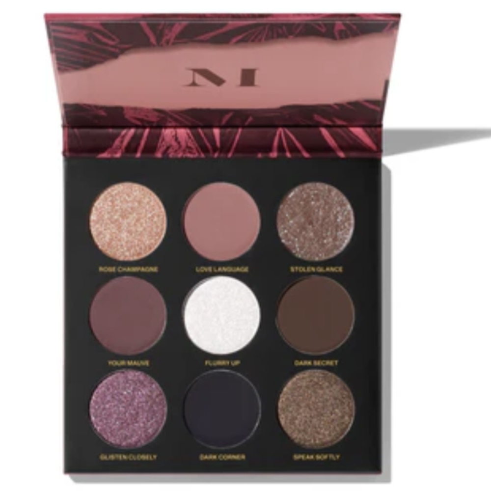 Eye shadow - Picture 1 of 1